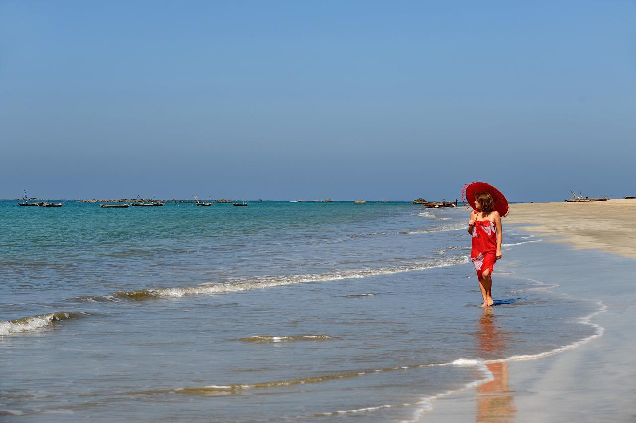 Aureum Palace Hotel & Resort Ngwe Saung Нгве-Саунг Экстерьер фото