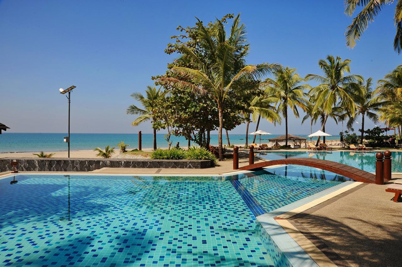 Aureum Palace Hotel & Resort Ngwe Saung Нгве-Саунг Экстерьер фото